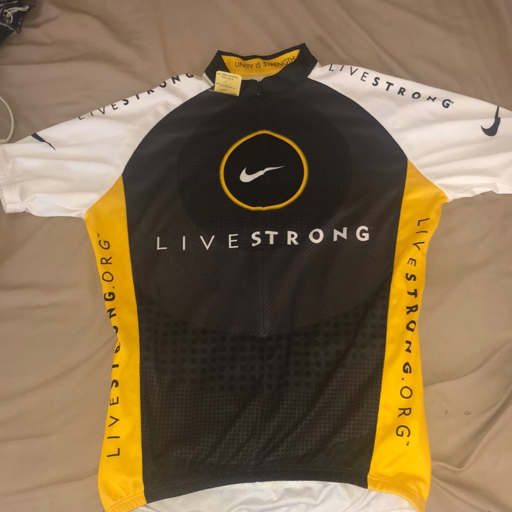 Live strong Nike shirt